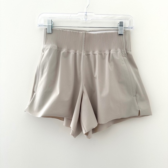 Athleta Pants - Athleta Cosmic Flutter Shorts - XXS Beige